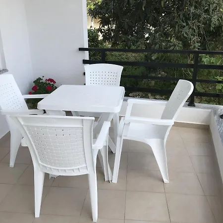 Appartement Kosta's *